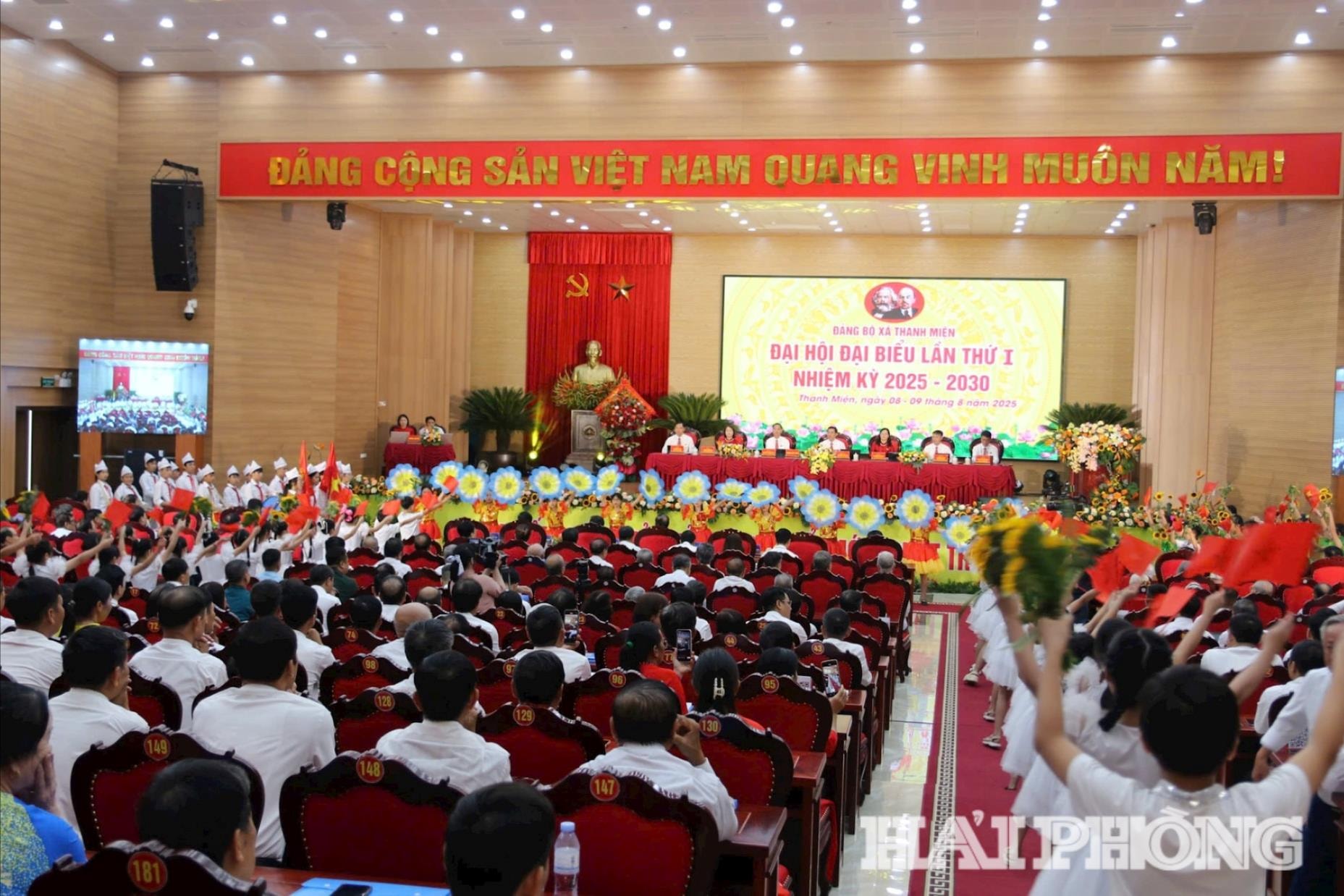 van-nghe(1).jpg