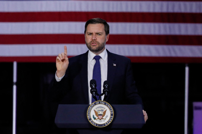 Phó tổng thống Mỹ JD Vance phát biểu tại Pennsylvania ngày 16/7. Ảnh: AFP