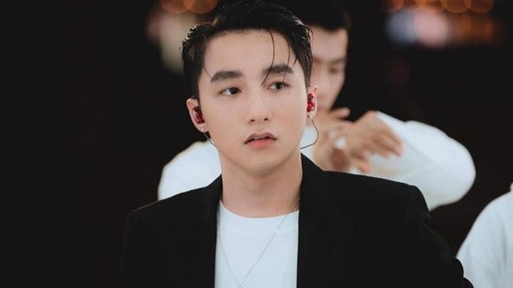 ca-si-son-tung.jpg