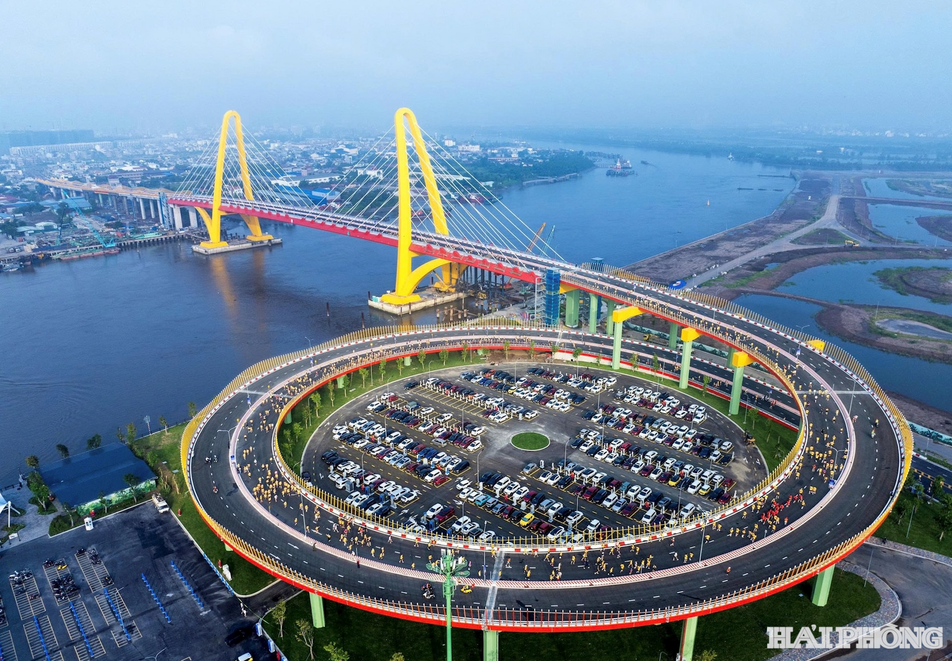 cau-hoang-gia-hai-phong.png
