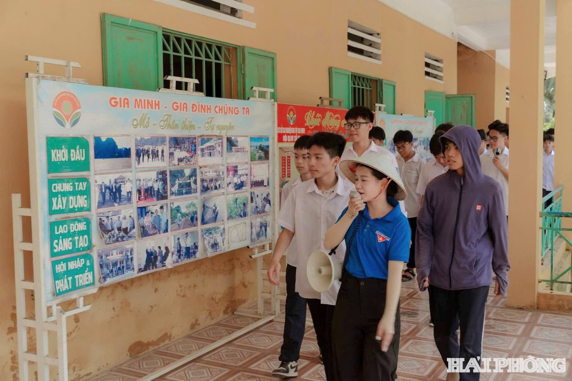 hoc-sinh-truyen-thong-chong-ma-tuy.jpg
