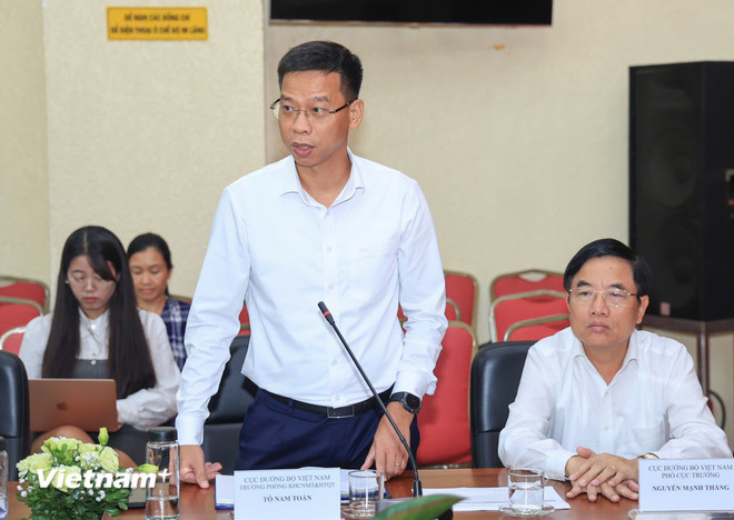 Ông Tô Nam Toàn, Trưởng phòng Khoa học Công nghệ Môi trường và Hợp tác Quốc tế (Cục Đường bộ Việt Nam). (Ảnh: Việt Hùng/Vietnam+) vnp-to-nam-toan.jpg