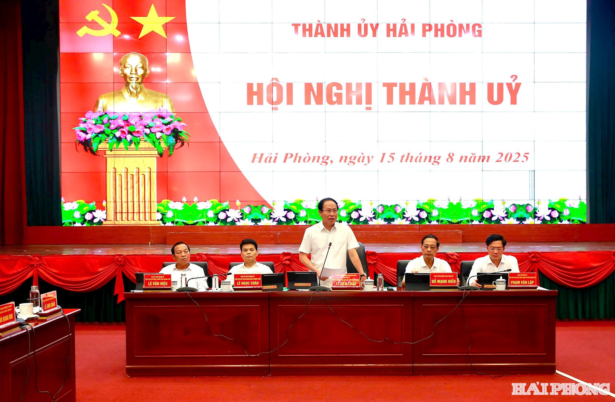 le-tien-chau-1.jpg