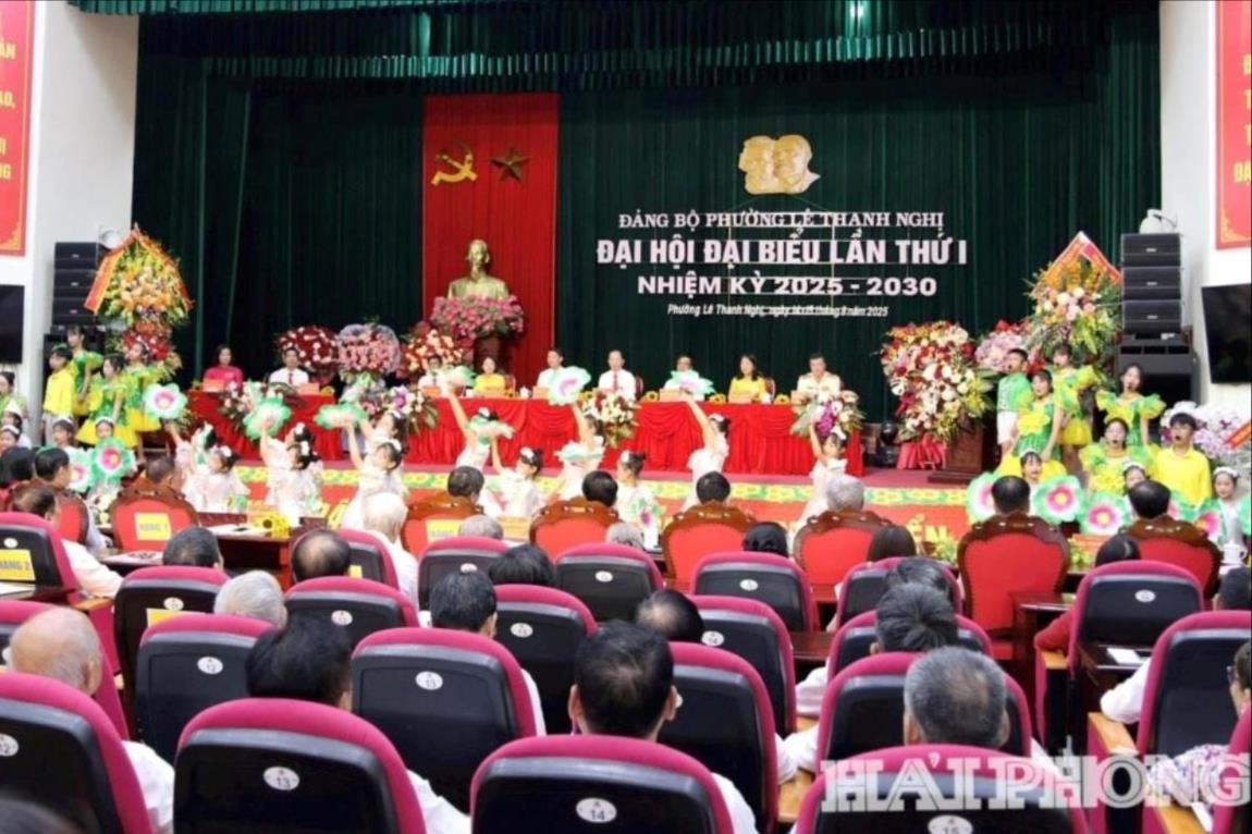 quang-canh-dai-hoi-1-2-1-.jpg