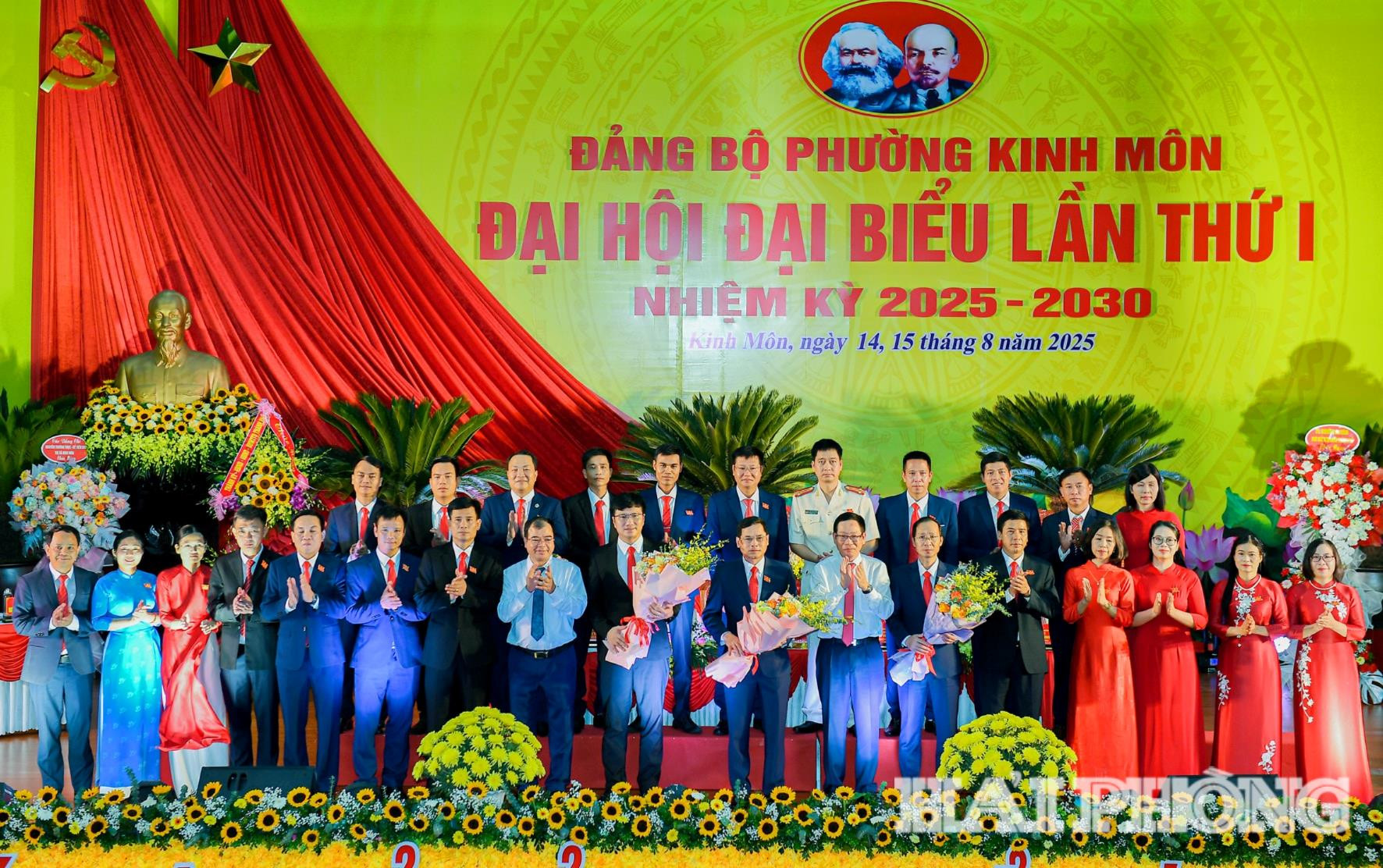 ra-mat-ban-chap-hanh-3-.jpg