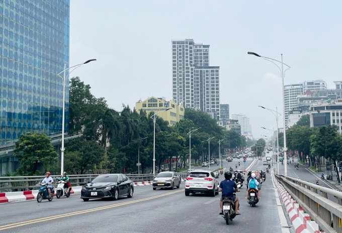 Góc nhìn hướng về đường Liễu Giai, nơi đoàn diễu binh tuyến 3 đi qua. Ảnh: Tâm Anh