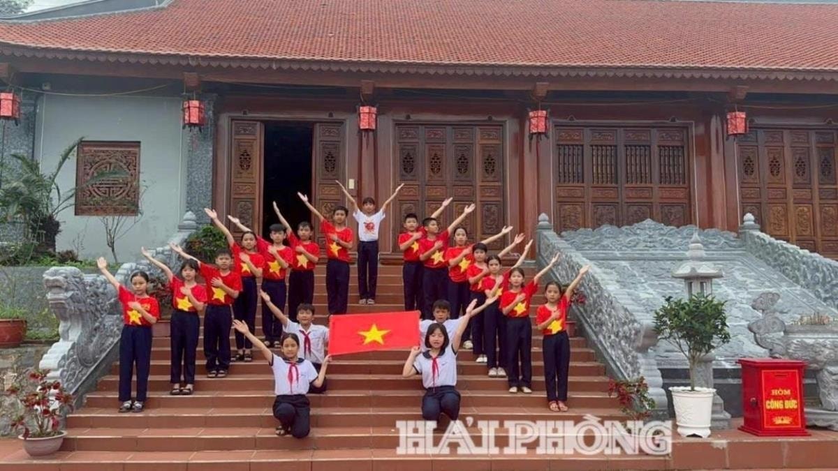 khat-vong-non-song-7.jpg