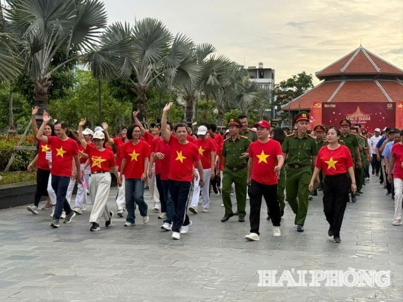 ngo-quyen-2-1-.jpg