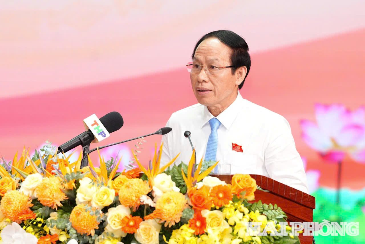 le-tien-chau.jpg