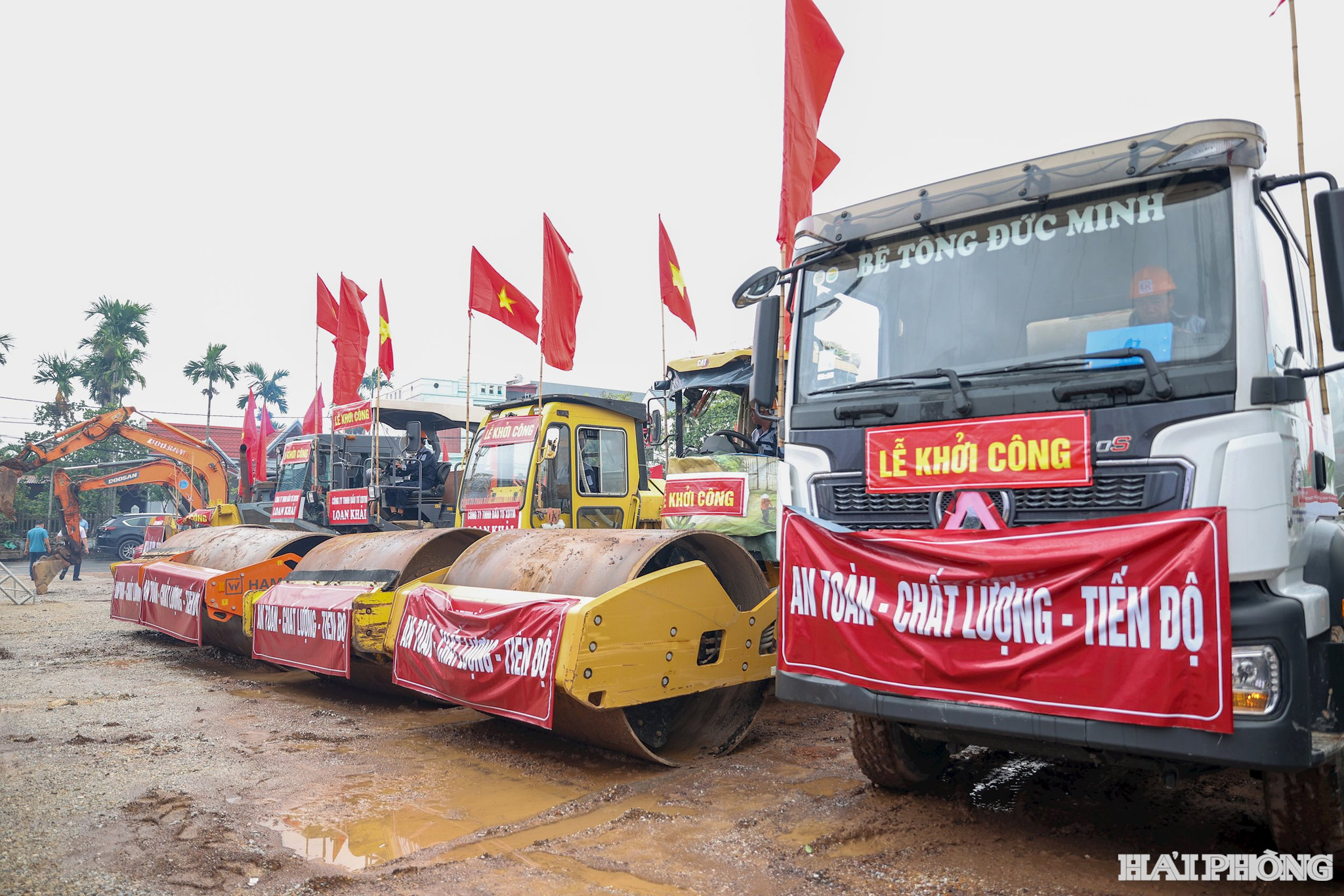 Các phương tiện phục vụ thì công dự án