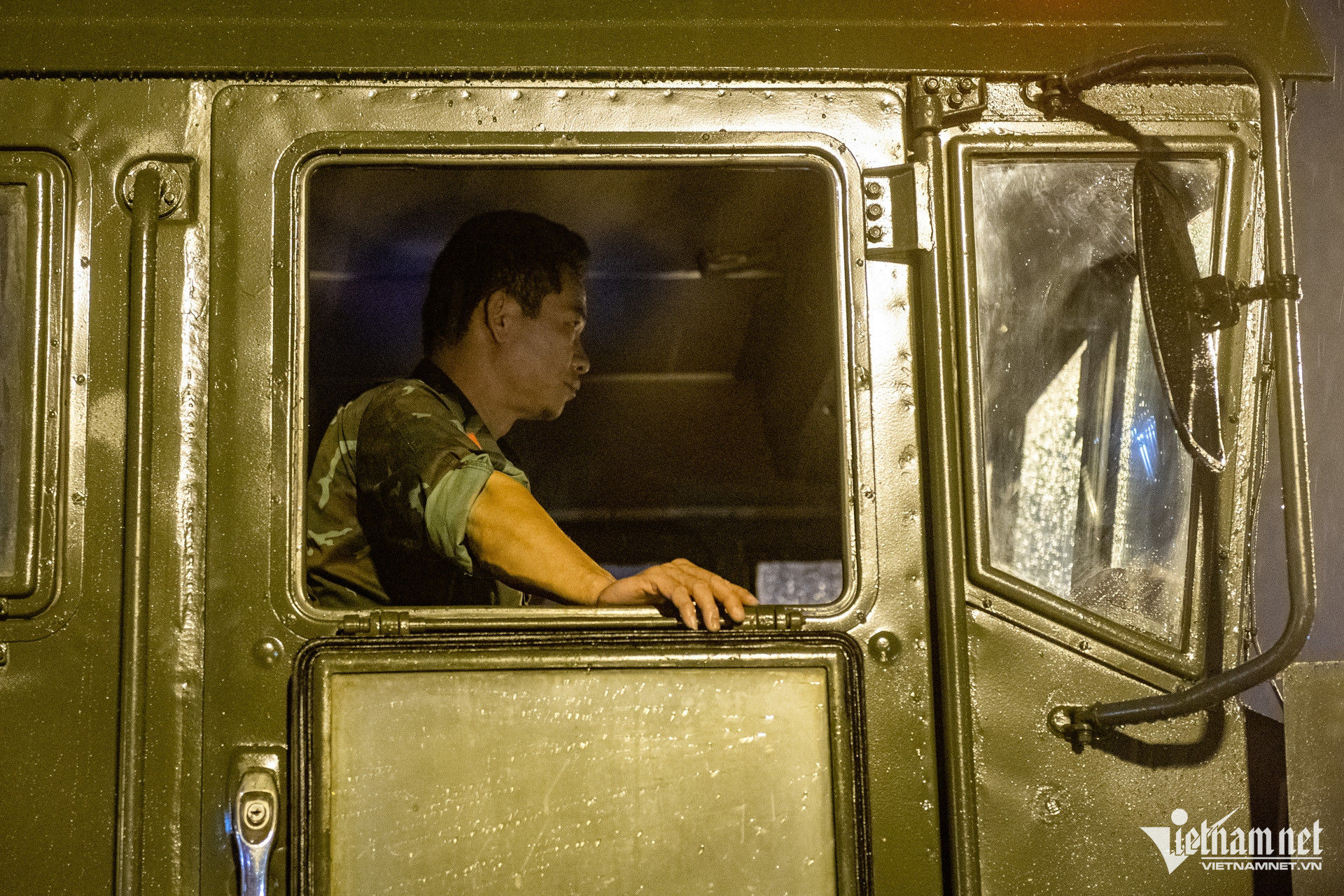 W-xe phao1.jpg