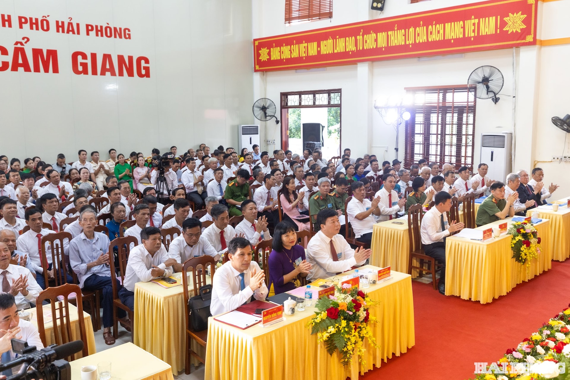 dai-hoi-cam-giang-3.jpg