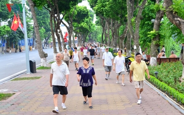 Đi bộ có lợi cho sức khỏe, giảm nguy cơ mắc các bệnh ung thư