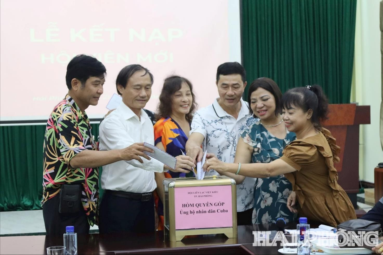 viet-kieu-hai-phong2.jpg