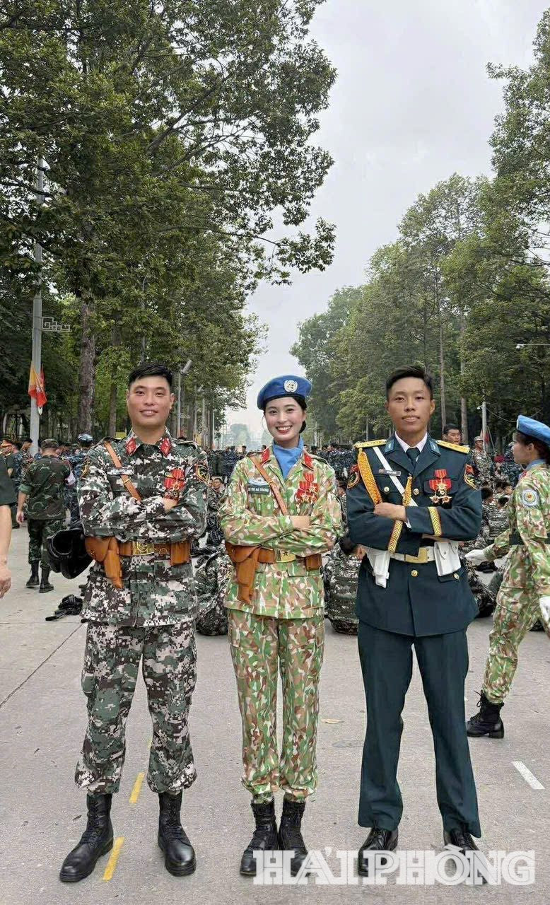 3-chi-em.jpg