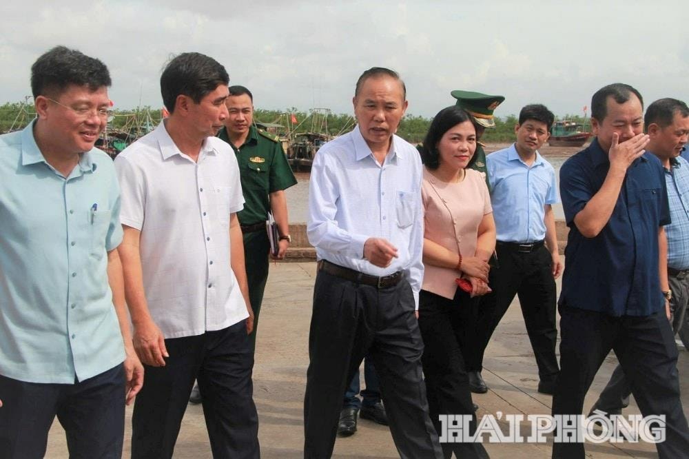 thu-truong-nong-nghiep-2.jpg