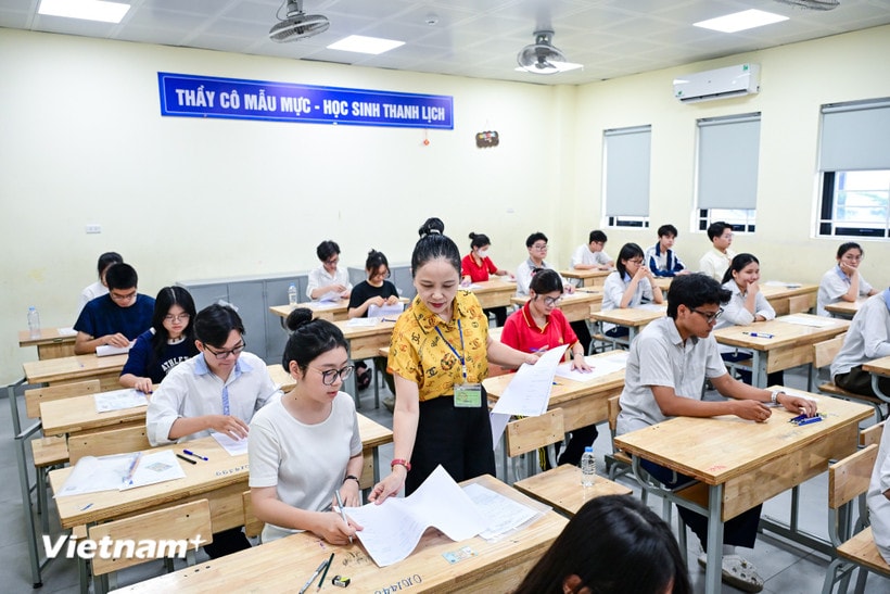 Thí sinh dự thi Tốt nghiệp trung học phổ thông. (Ảnh: PV/Vietnam+)