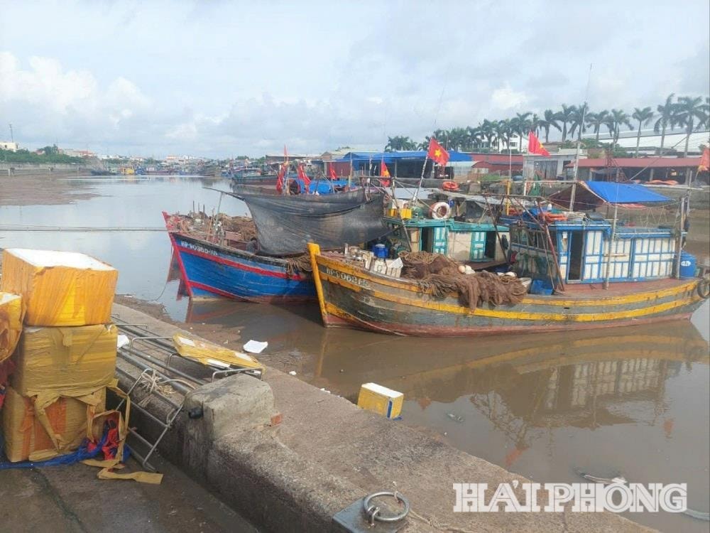 เรือ-1.jpg
