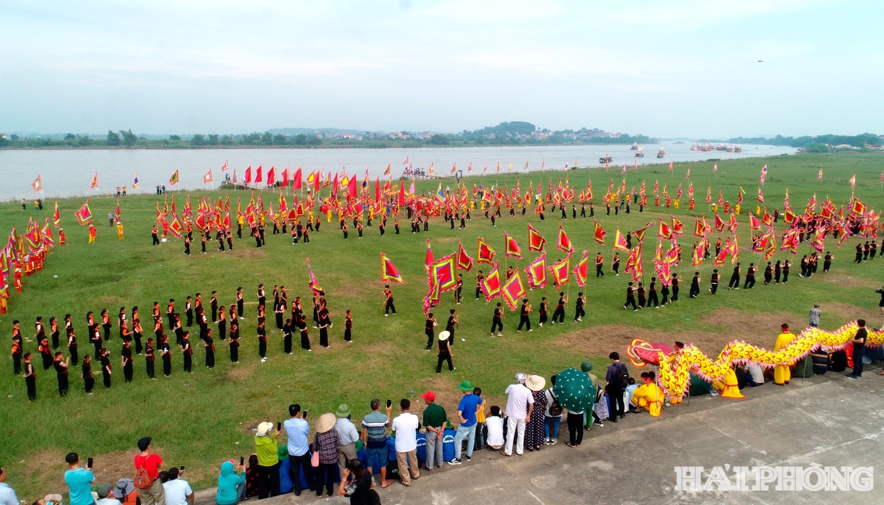 nhat-nam2.jpg