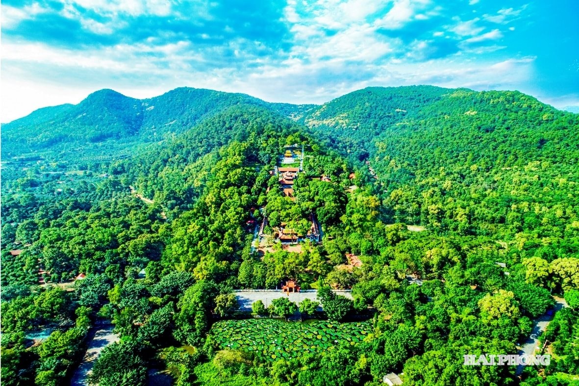 Chùa Côn Sơn - một trong 5 di tích thuộc Quần thể di tích, danh thắng Yên Tử - Vĩnh Nghiêm - Côn Sơn, Kiếp Bạc được UNESCO vinh danh. Ảnh: THÀNH CHUNG