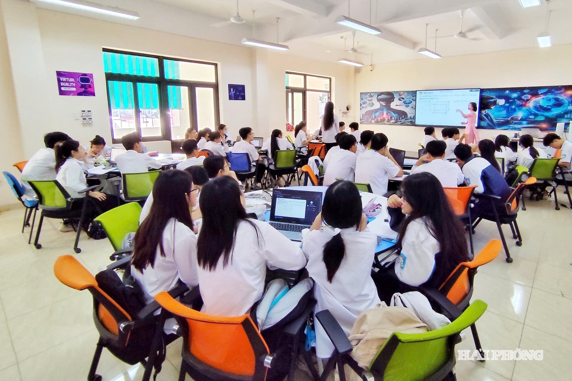thcs-hong-bang7.jpg