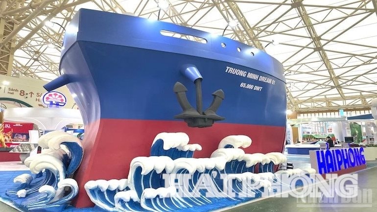 ship-1.jpg