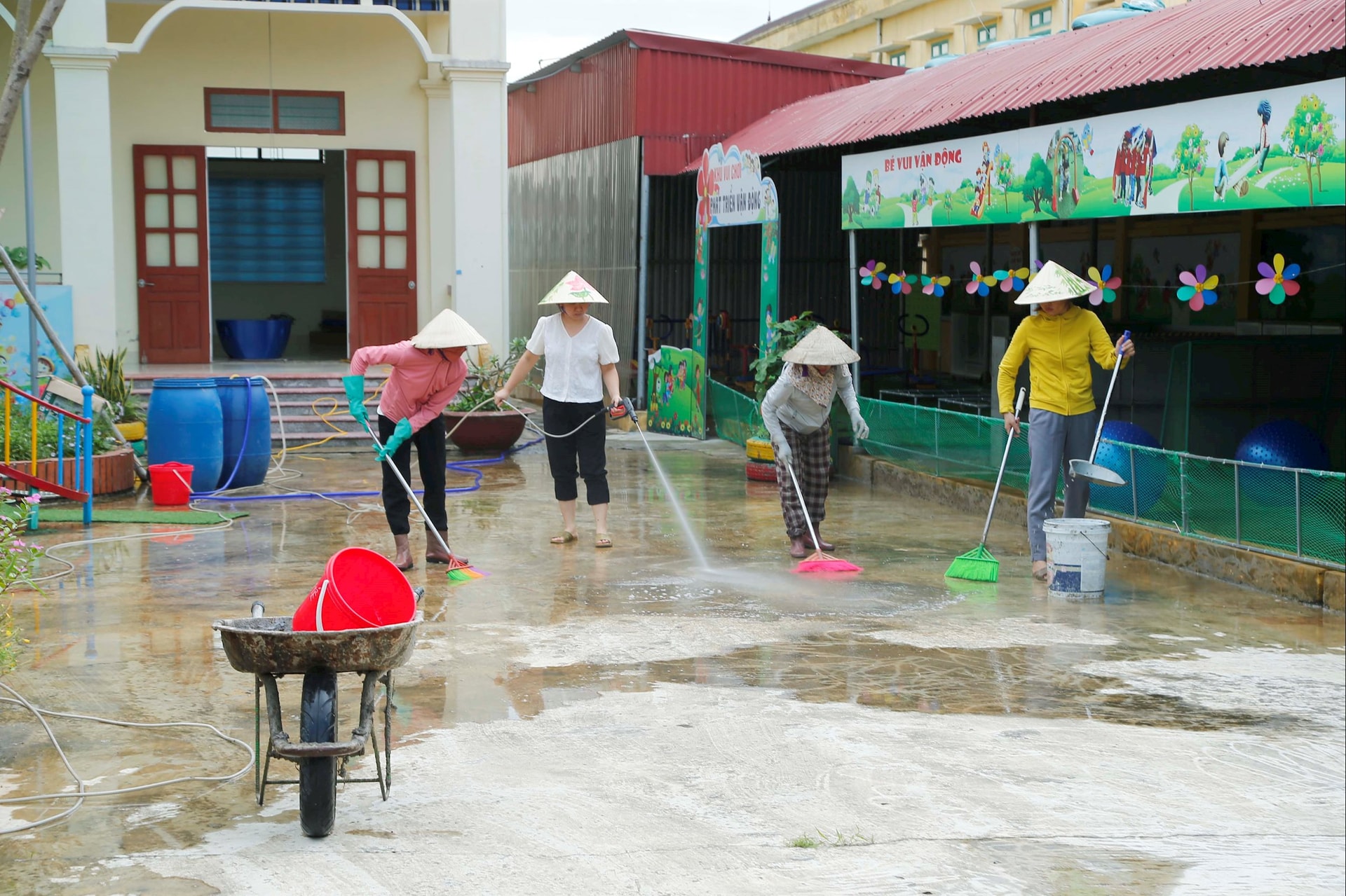 phuoc-3-9349e78f1113cbd011d1a388953558f0.jpg