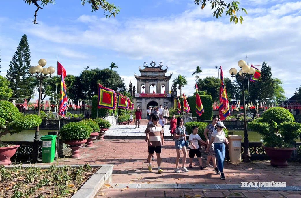 ការធ្វើដំណើរ3.jpg
