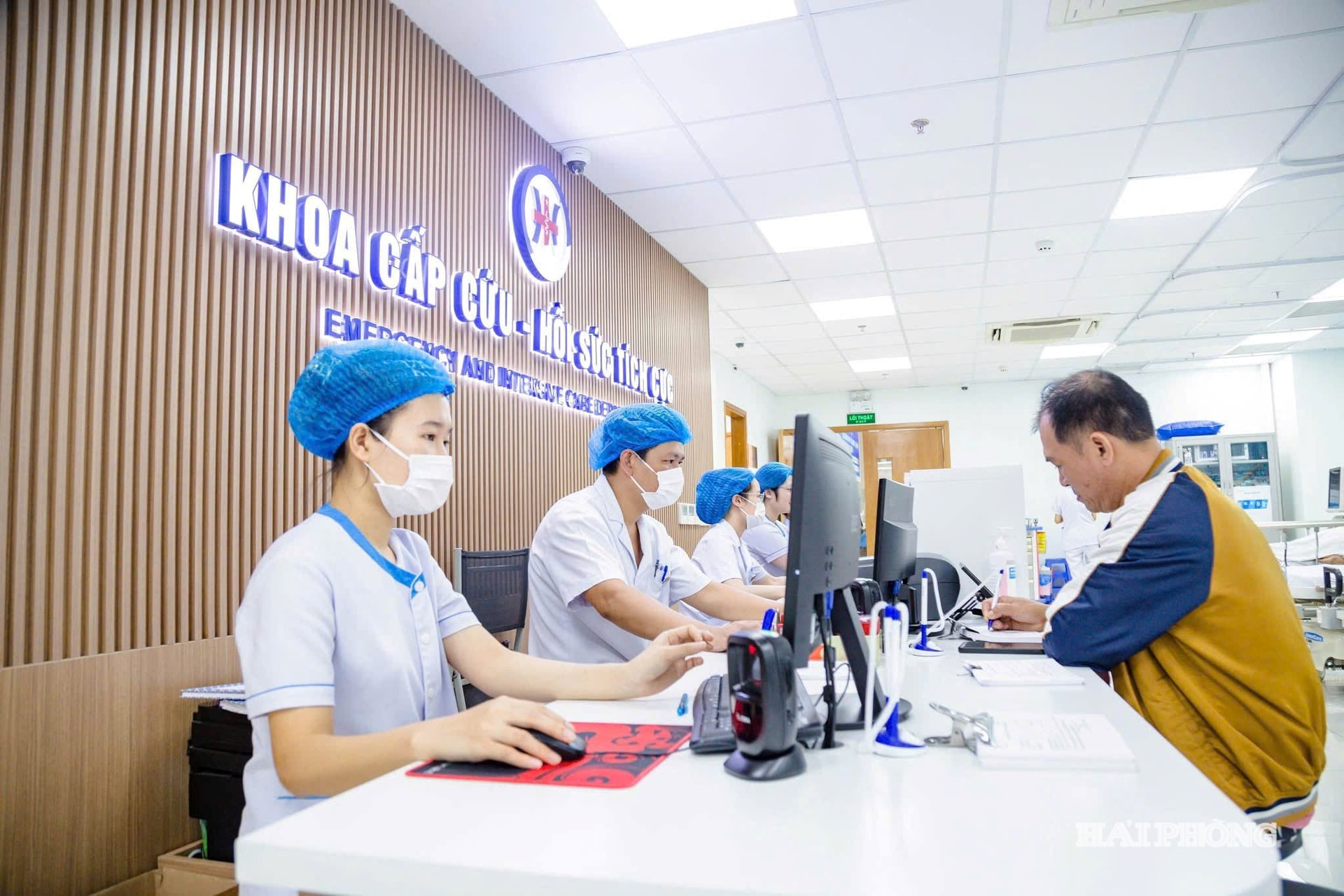 រូបថតបោះពុម្ព៖ មន្ទីរពេទ្យទូទៅអន្តរជាតិ Hai Phong ទទួលអ្នកជំងឺ។ រូបថត៖ Hoang Xuan