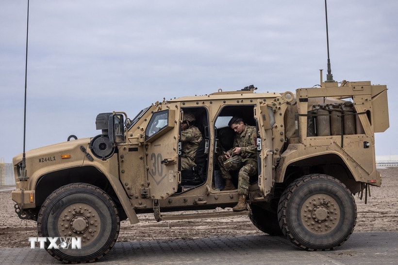 Binh sỹ Mỹ tham gia cuộc tập trận của NATO tại Krynica Morska, Ba Lan. (Ảnh: AFP/TTXVN)