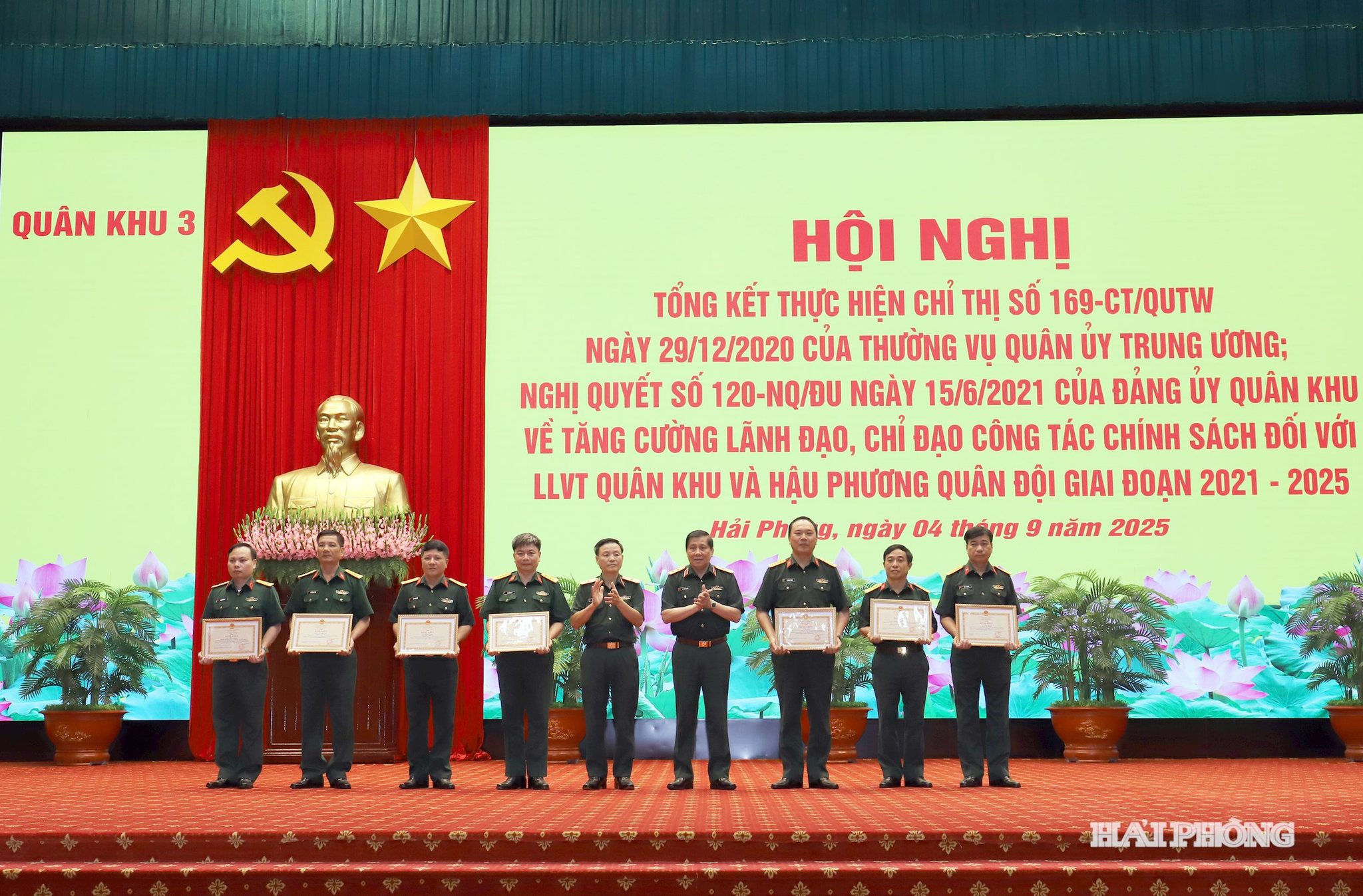 quan-khu-3-khen.jpg
