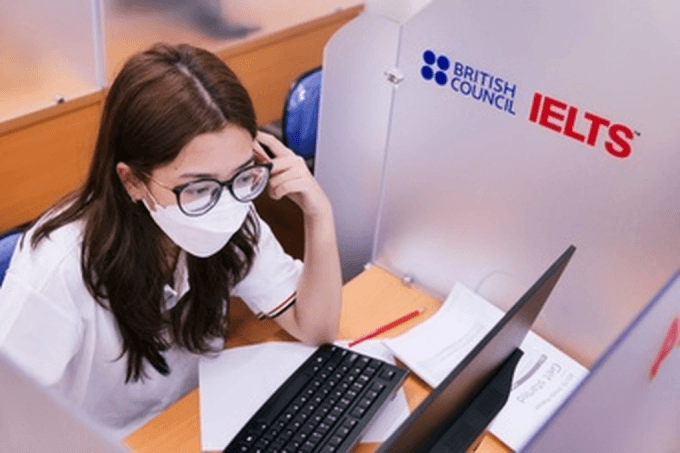 Người dự thi lấy chứng chỉ IELTS. Ảnh: British Council Vietnam