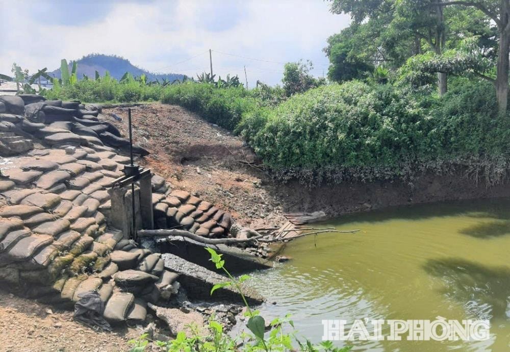 Sluis Kilang Bata di Daik Dulang Huu Lach adalah salah satu daripada 23 pintu air yang akan dilaburkan dan dibina dalam masa terdekat.