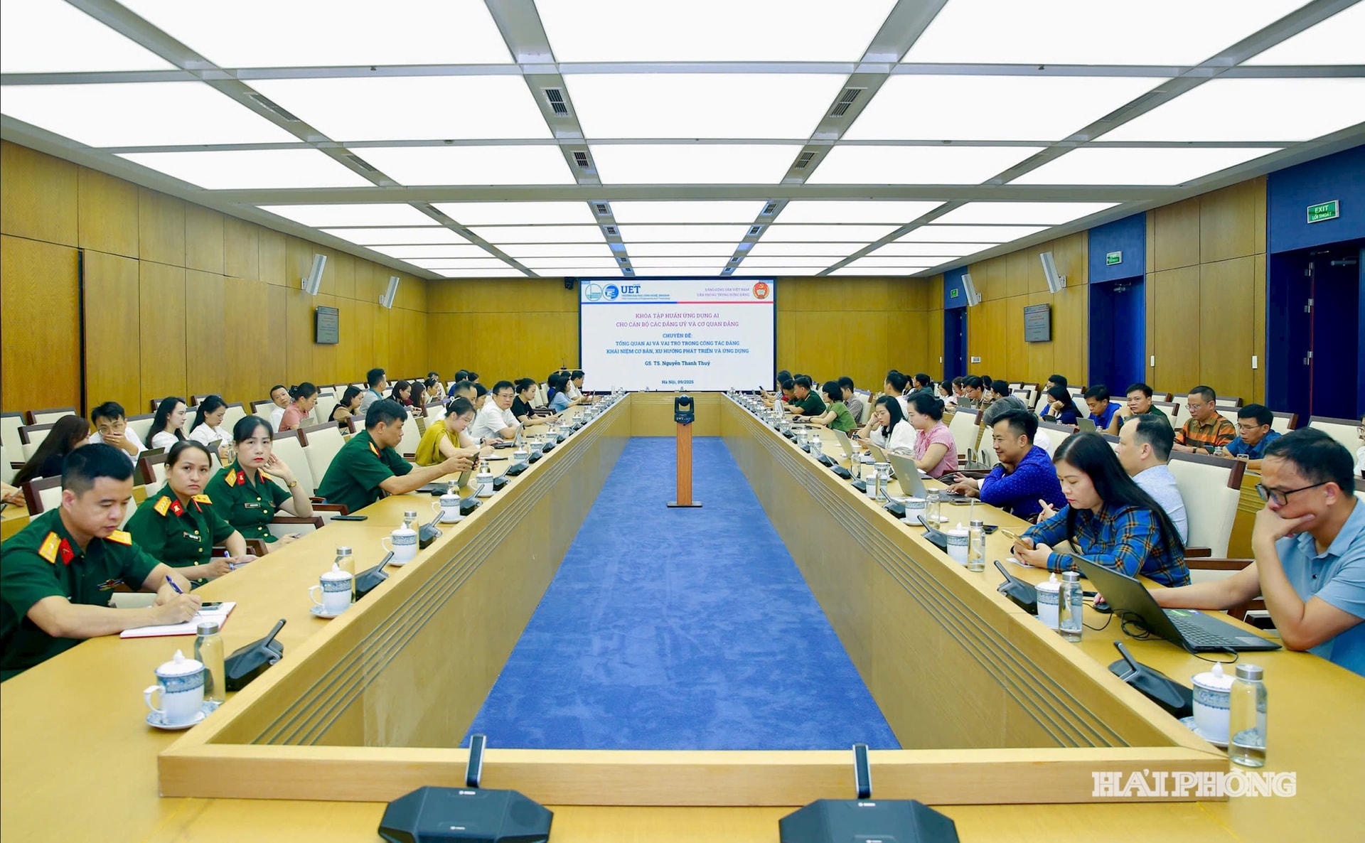 Các đại biểu dự tập huấn