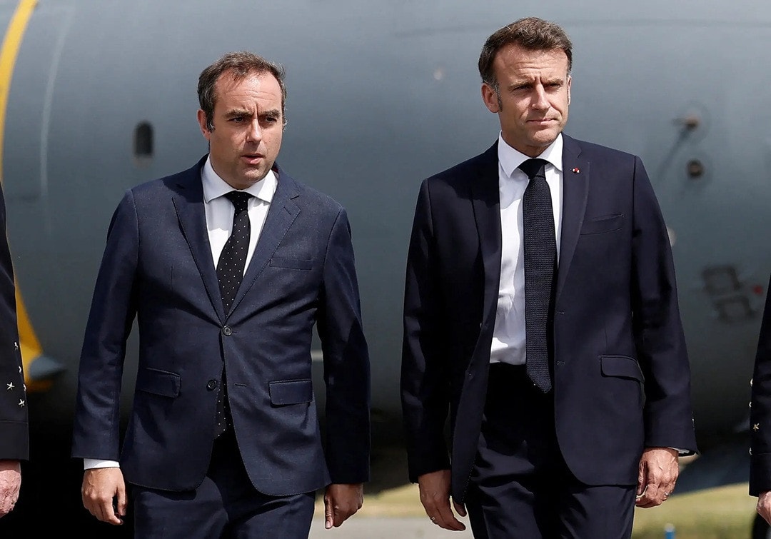 09france 1 btfm superJumbo.jpg