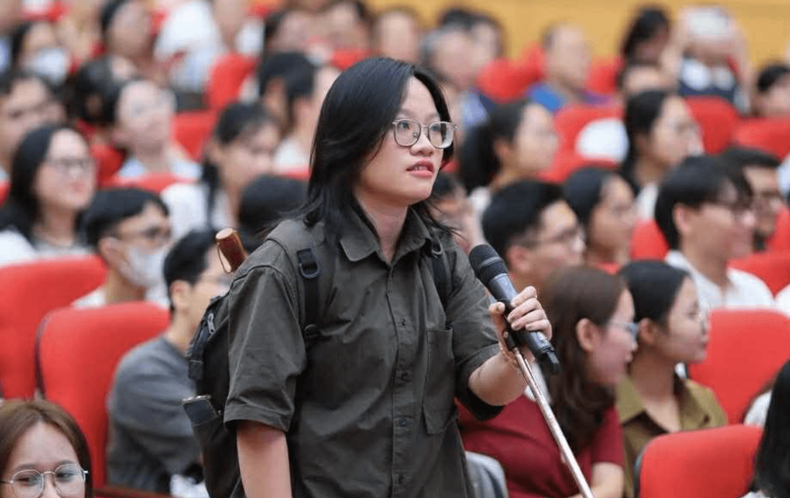 Màn hô tên chọn chuyên ngành bác sĩ nội trú của trường Đại học Y Hà Nội đang thu hút sự chú ý mạnh mẽ trên mạng xã hội (Ảnh: Nhà trường)