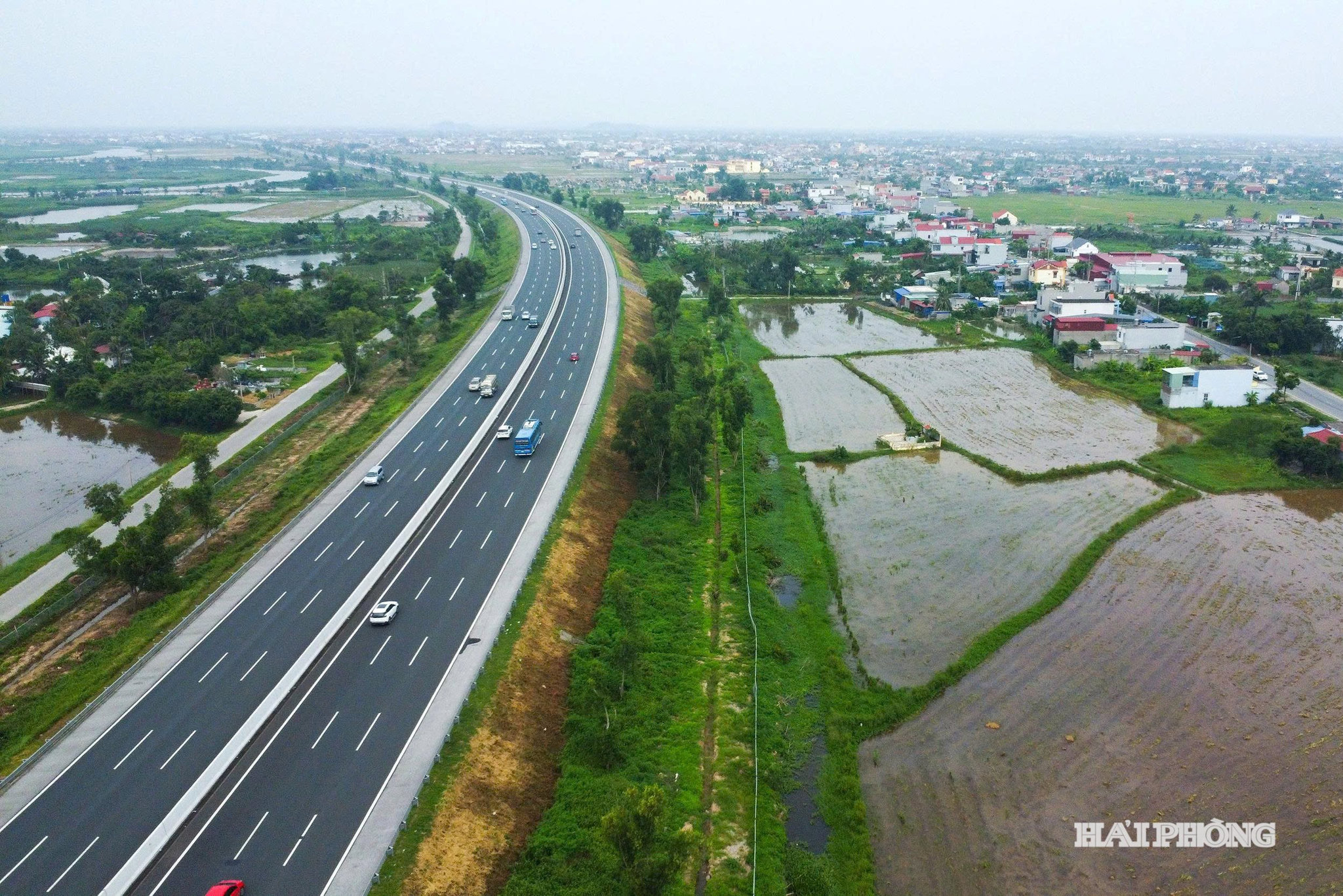 giải-phóng-mặt-bằng 1