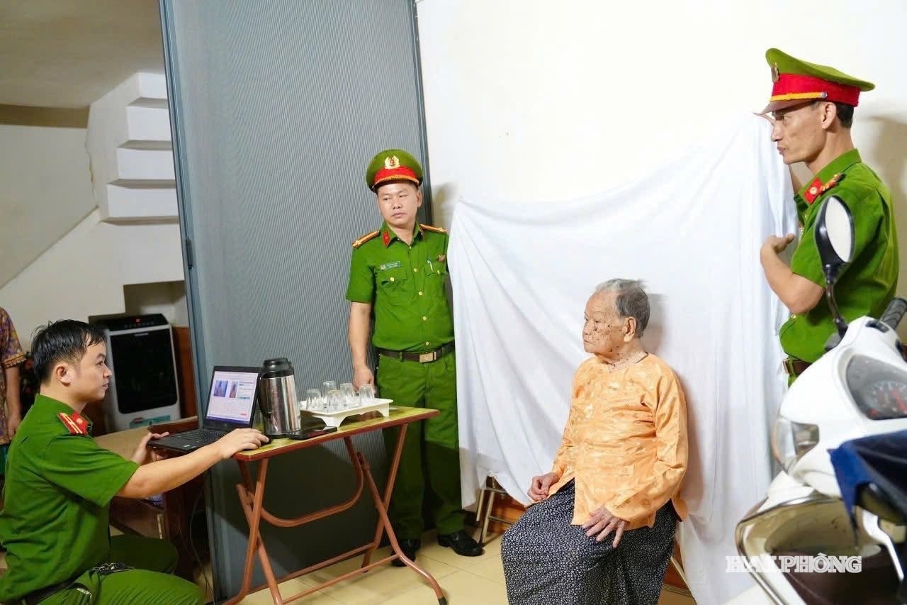 cong-an-thanh-pho1.jpg