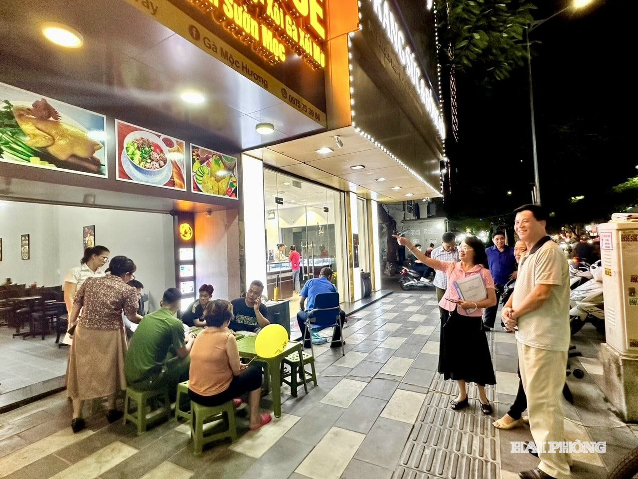 van-dong-ho-kinh-doanh-lach-tray.jpg
