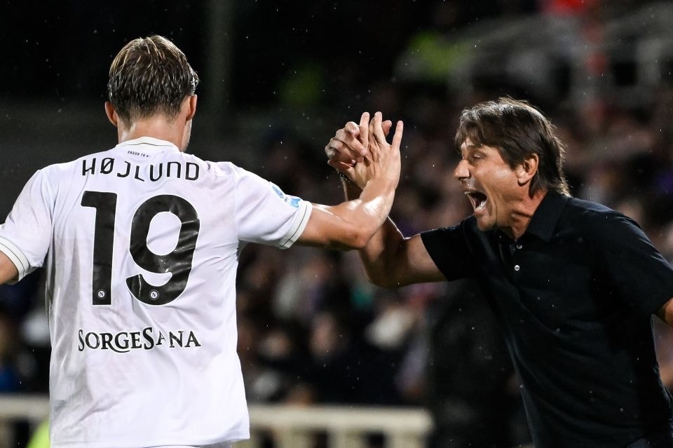 hojlund-an-mung-voi-conte.jpg