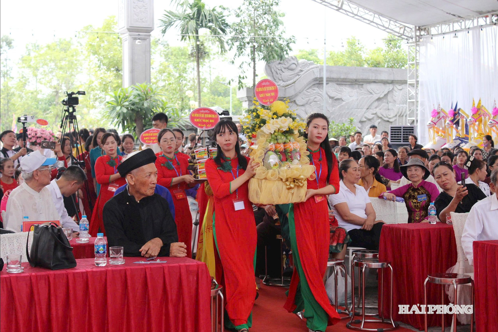 khuc-thua-du-3.jpg
