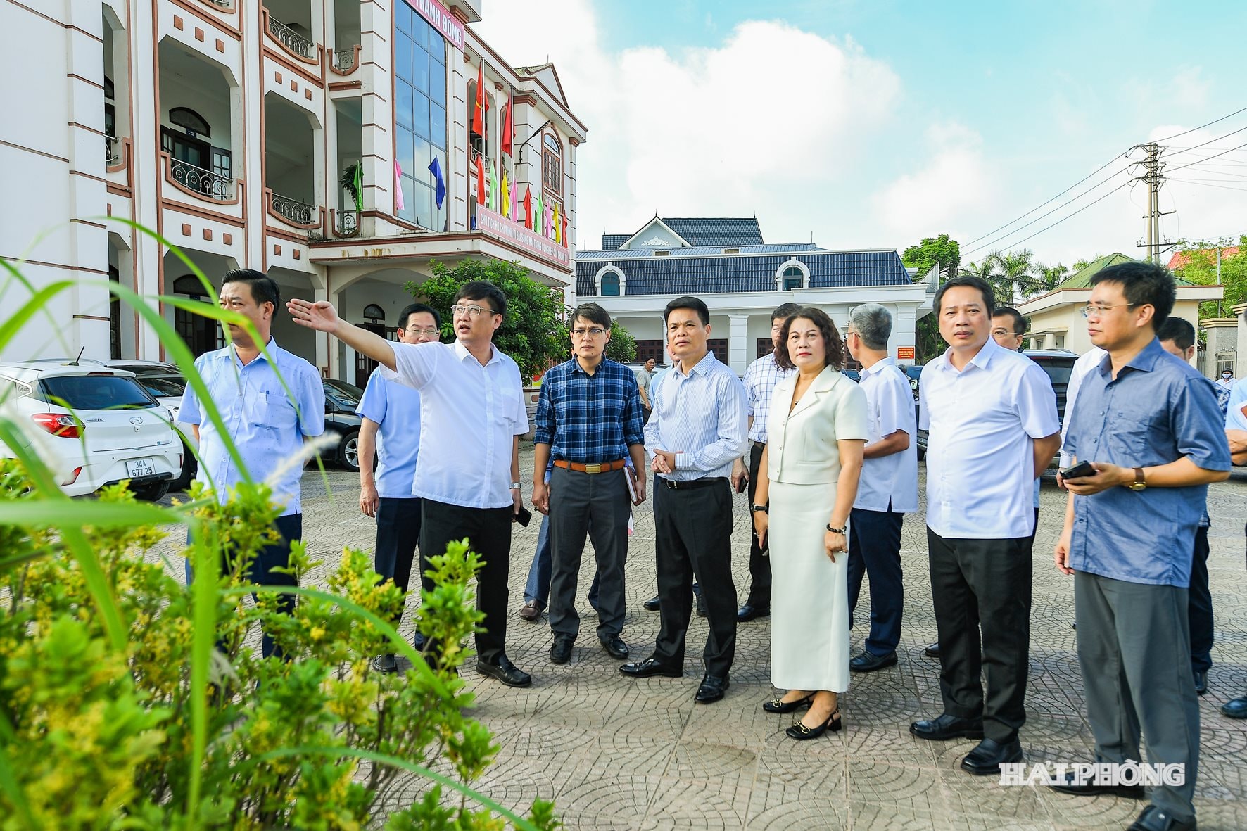 le-ngoc-chau.jpg