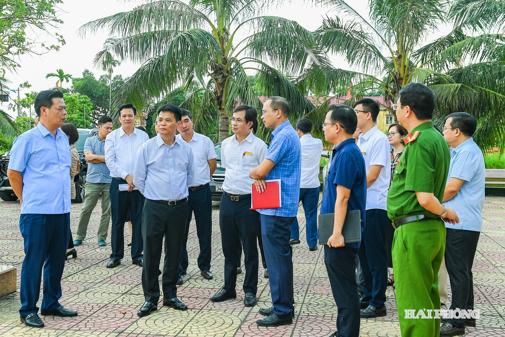 le-ngoc-chau7.jpg