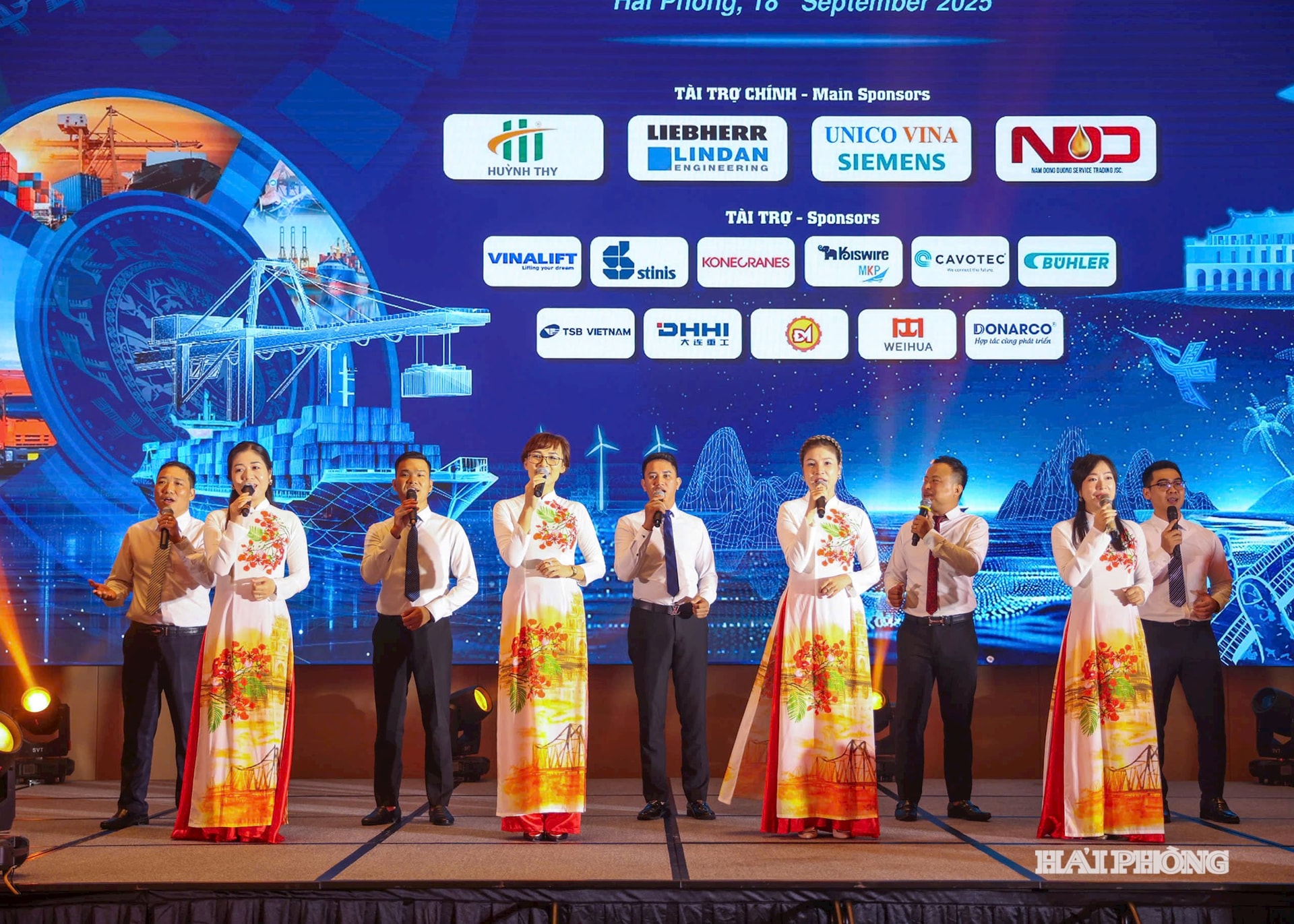 ការសម្តែងសិល្បៈដើម្បីស្វាគមន៍សមាជ