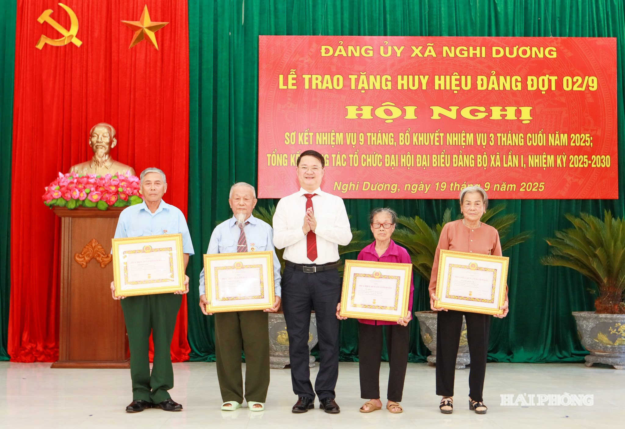 dang-uy-xa-nghi-duong