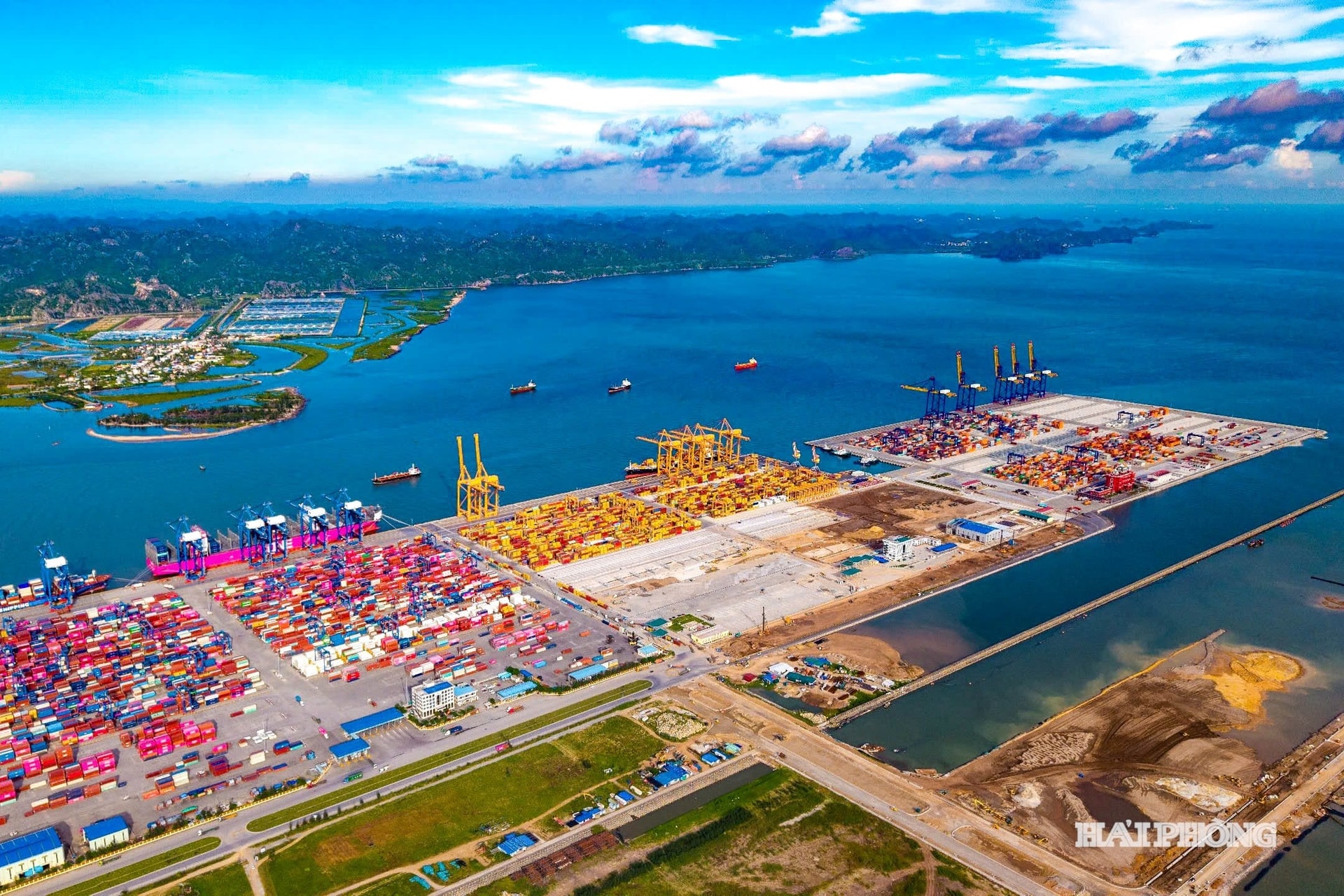 Thành phố Hải Phòng mới - một không gian biển - cảng - logistics rộng hơn và sâu hơn.
