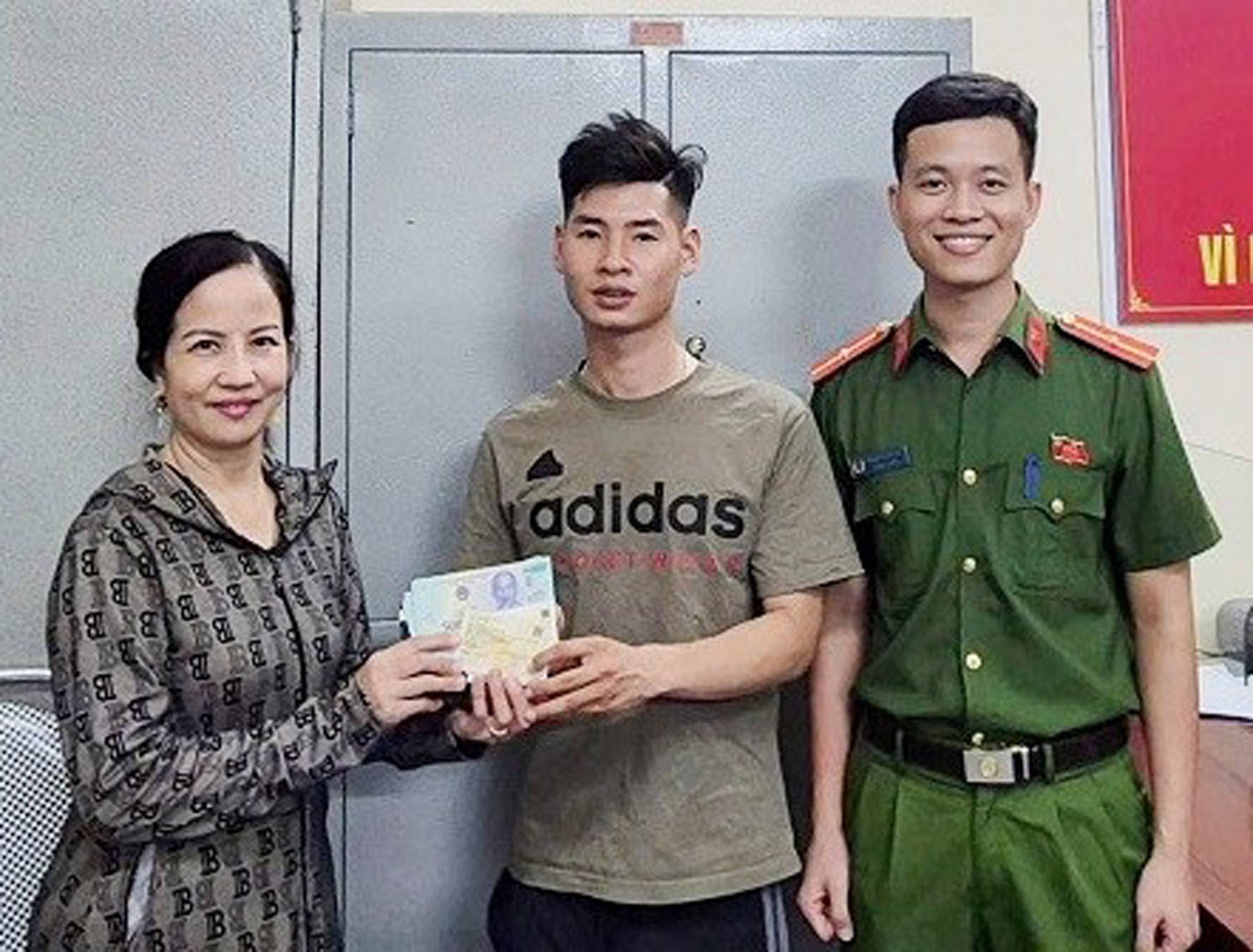 nhat duoc cua roi
