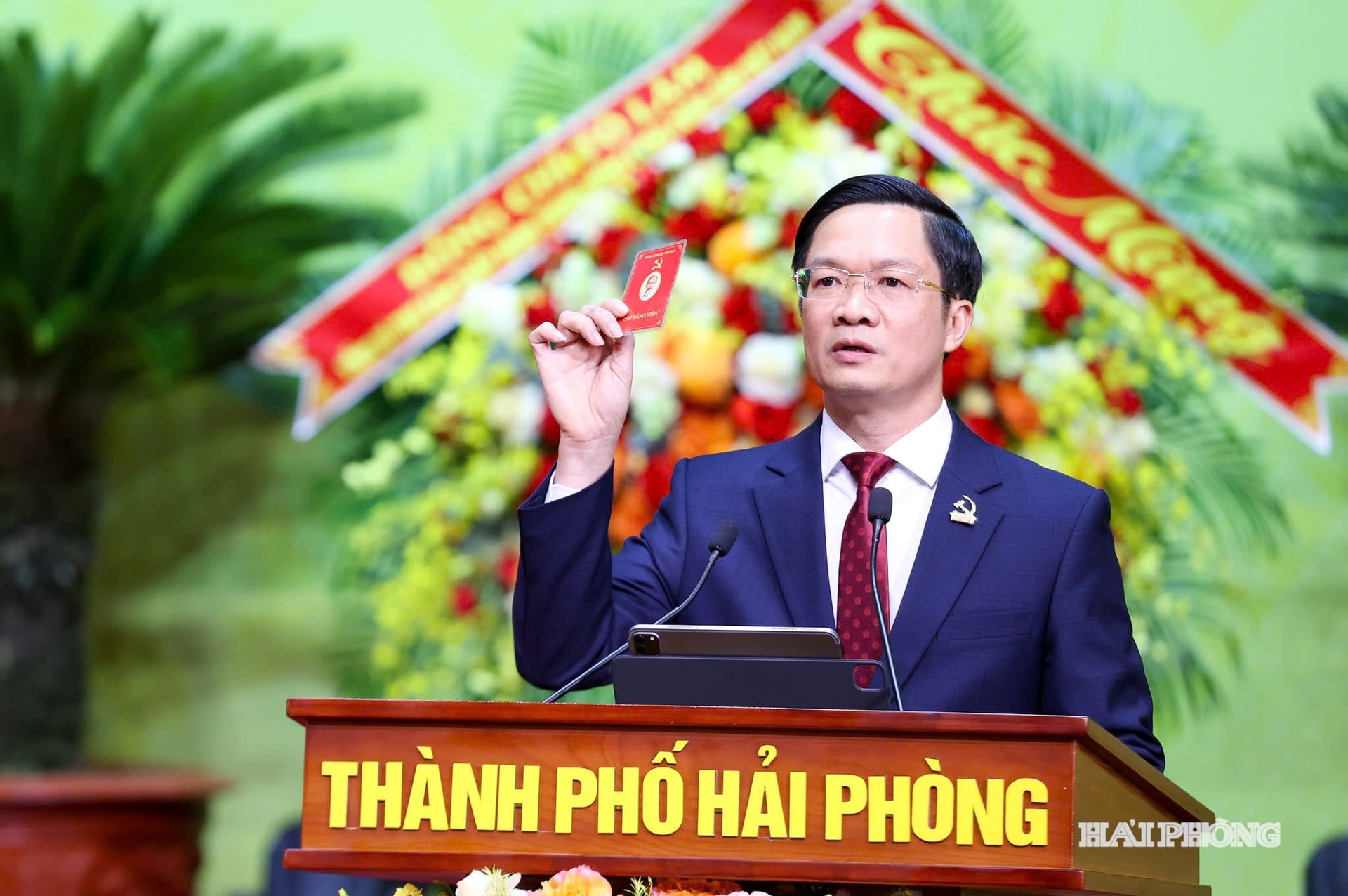 lanh-dao.jpg