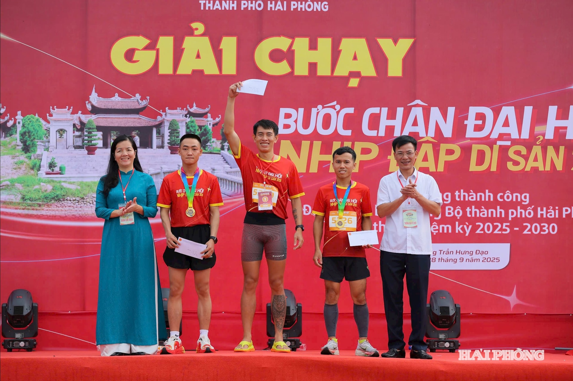 Kết quả, ở cự ly 5 km nam, các vận động viên Nguyễn Ngọc Sơn, Nguyễn Văn Công, Phạm Văn Dũng lần lượt xuất sắc giành giải nhất, nhì, ba.