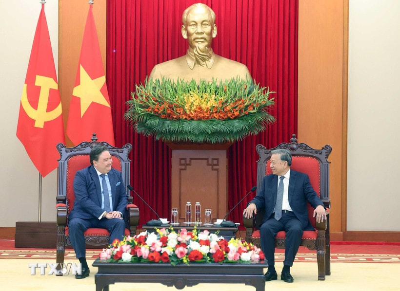 Tổng Bí thư Tô Lâm tiếp Đại sứ Hoa Kỳ Marc Knapper. (Ảnh: Thống Nhất/TTXVN)